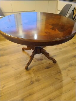 Retro - starožitný kulatý jídelní stůl - 2