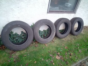 zimní celoroční 195/70 R15 C - 2