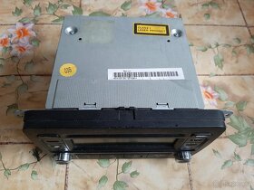 Autorádio Vw Golf 5, RCD300 - 2