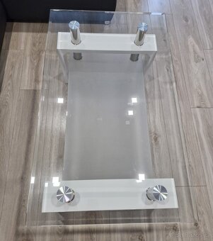 Konferenční stolek - 2