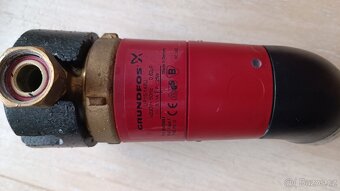 Oběhové čerpadlo Grundfos - 2