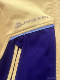 Softshellová bunda vel. 92/98 zn. AlpinePro - 2
