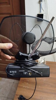 Prodám pokojovou anténu - 2