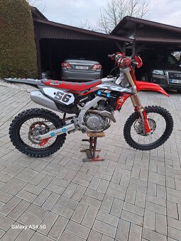 Honda CRF 450 2023 - 2