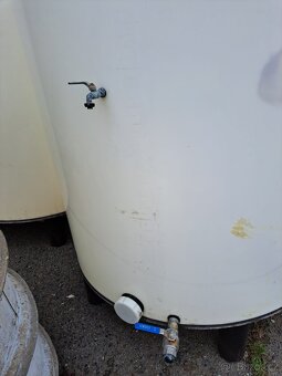 Nádrž na potraviny - 2