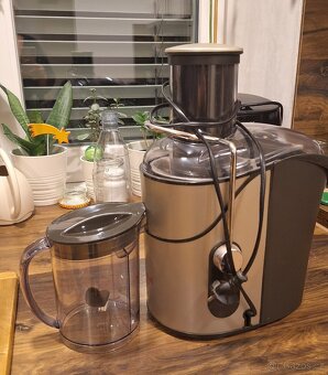 Odšťavňovač Tefal - 2