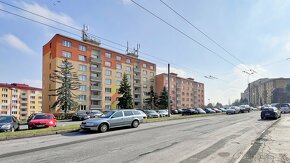 Pronájem bytu po rekonstrukci 1+1, 35 m2, Chomutov, ul. Zahr - 2