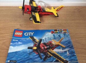 Lego City Závodní letadlo - 2