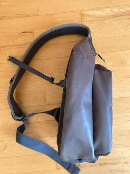 ORVIS SLING PACK - BEZVADNÝ STAV -batoh pro muškaře - 2