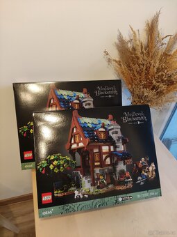 LEGO Ideas 21325 Stredoveká kováčska dielňa 2ks - 2