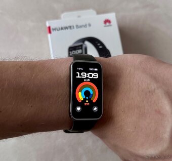 Chytré hodinky Huawei Band 9 černý- zánovní, záruka 1,5roku. - 2