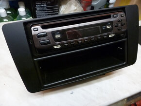Pioneer + rámeček Octavia II Yeti - 2
