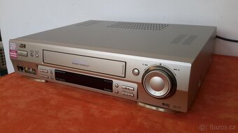 Videorekorder JVC - 2