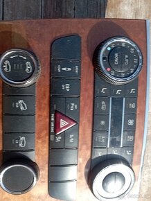 MERCEDES GL X164, ML W164 PANEL DIGIKLIMA A TLAČÍTEK - 2