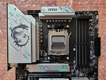 MSI MAG X670E GAMING PLUS WIFI, AMD X670E - 2
