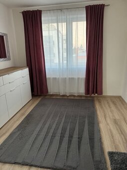 Šedý hebký koberec s vysokým vlasem 160x230 cm - 2