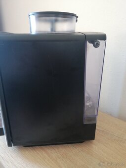 Automaticky kavovar KRUPS - 2