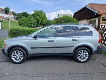 Volvo XC90 2.5T AWD benzín - 2