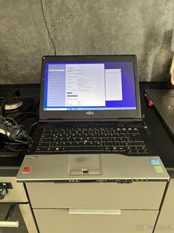 Fujitsu notebook - 2