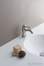 Prodám nepoužitou luxusní Italská baterii zn. Cristina. - 2
