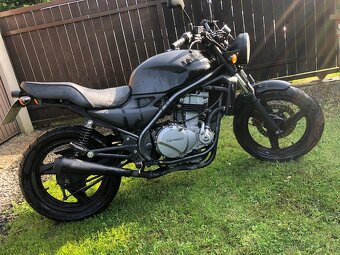 Kawasaki ER 5 - 2