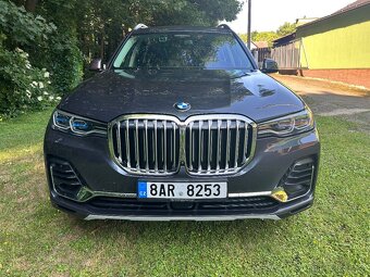 BMW x7 40d 4x4 individual - 2
