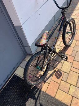 Kolo bmx GT performance - 2
