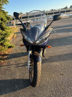 Yamaha FZ6 Fazer 600 - 2
