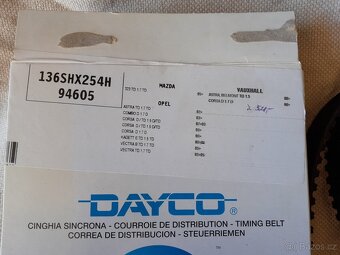 Rozvodový řemen Dayco 94605 (136SHX253H) - 2