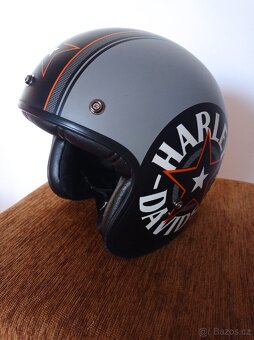 Moto helma - 2