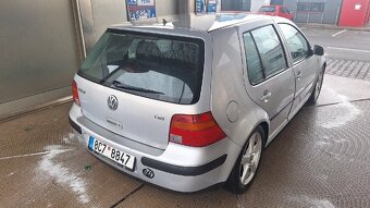 VW GOLF 4 - 2