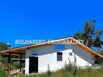 Bulharsko-Sluneční pobřeží, Kosháritsa jednopodlažní dům 2kk - 2
