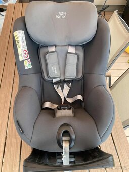 Otočná autosedačka Britax Dualfix - 2