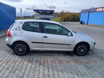 VW Golf 1.4 benzin - 2