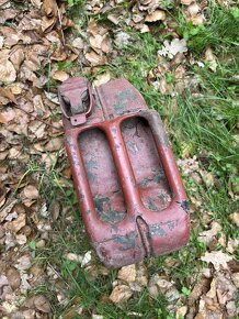 Vojenský kanystr. - 2