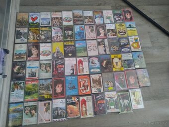 MC lidové písně /dechovky Zmožek Budvarka Veselka Zima atd - 2