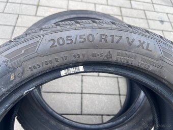 205/50 R17 - 2x zimní Barum 6mm - 2