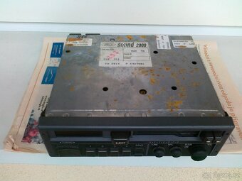 Prodám autorádio FORD- - 2