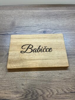 Dubové krájecí prkénko gravírované - 2