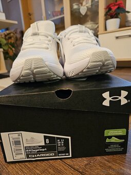 Dámské boty Under Armour UA W Charged Surge 4 - 2