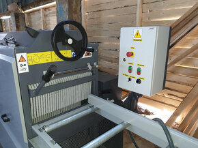 Prodám Rozmítací pilu WP-500 prořez 150,mm - 2