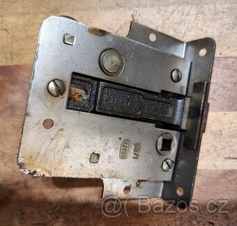 Zámek dveří P-V3S - 2