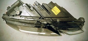 Pravé led světlo Škoda Octavia 3 facelift 5e1 941 016 E - 2