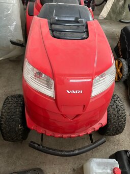 Zahradní traktůrek Vari RL 84H - 2