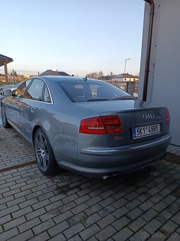 Audi s8 v10 sběratelský kousek - 2