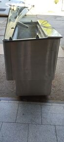 Zmrzlinová vitrína Ugur (46) - 2