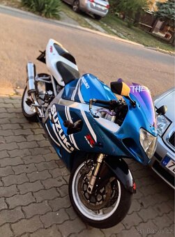 Suzuki gsx R 750 - 2