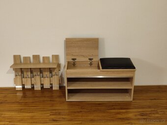 předsíňová stěna - 2