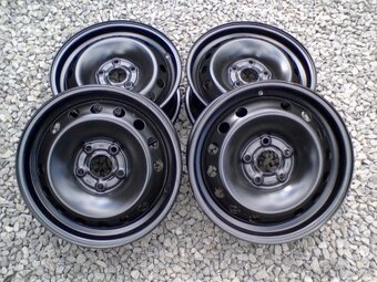 15 plechové disky Ford Focus II,Ford C-Max - 2