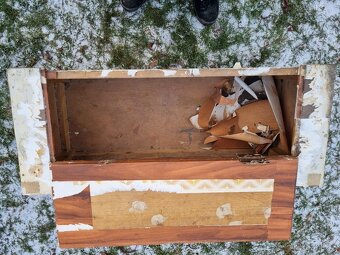 Dřevěná komoda,truhla,skříňka - 2